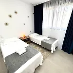 公寓 Duplex Golf Camporroso 菲内斯特拉特
